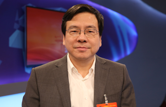 全國(guó)政協(xié)委員、湖南省政協(xié)副主席張?。杭ぐl(fā)民營(yíng)經(jīng)濟(jì)發(fā)展新動(dòng)能