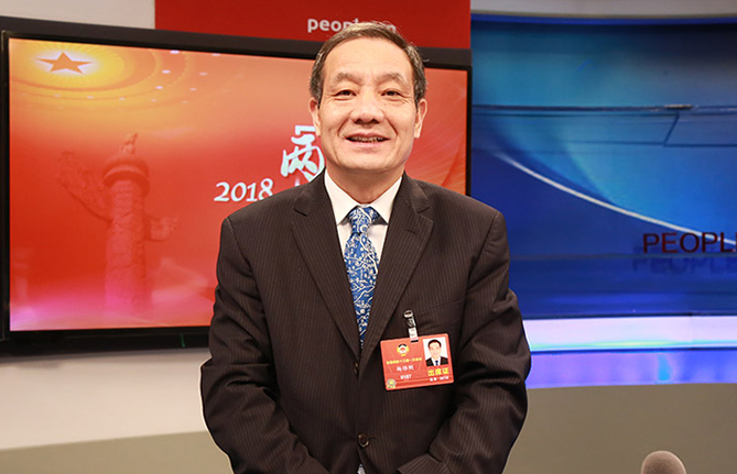全國政協(xié)常委、湖南省人大常委會副主任楊維剛：創(chuàng)建“數(shù)字政府”賦能數(shù)字經(jīng)濟發(fā)展